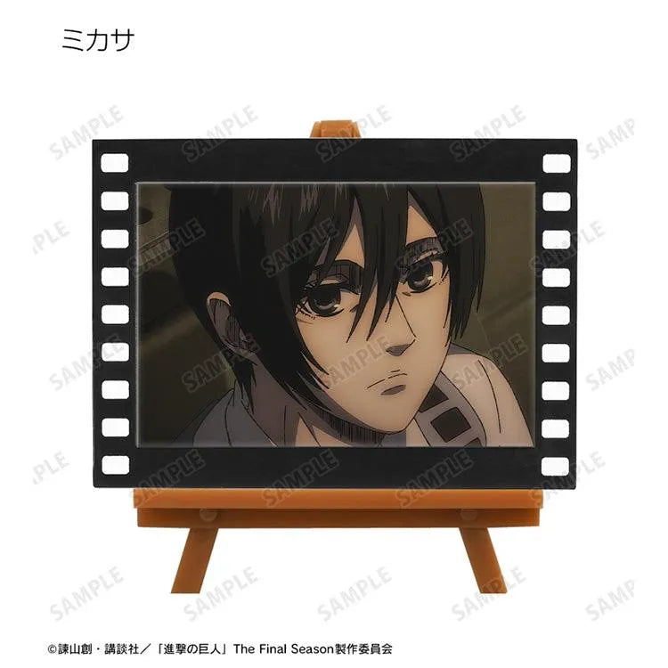 Attack on Titan Anime Merch - Trading Scene Photo Film Style Mini Art Frame - Doki Doki Land