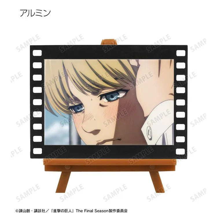 Attack on Titan Anime Merch - Trading Scene Photo Film Style Mini Art Frame - Doki Doki Land