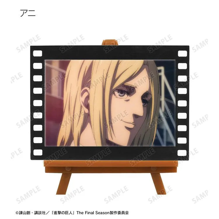 Attack on Titan Anime Merch - Trading Scene Photo Film Style Mini Art Frame - Doki Doki Land