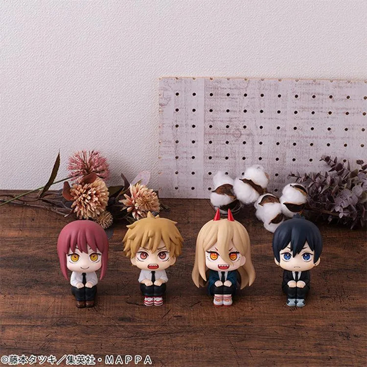 Chainsaw Man Look Up - Makima - Doki Doki Land