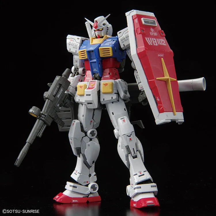 Gundam Model Kit - RG #40 RX-78-2 Ver.2.0 1/144