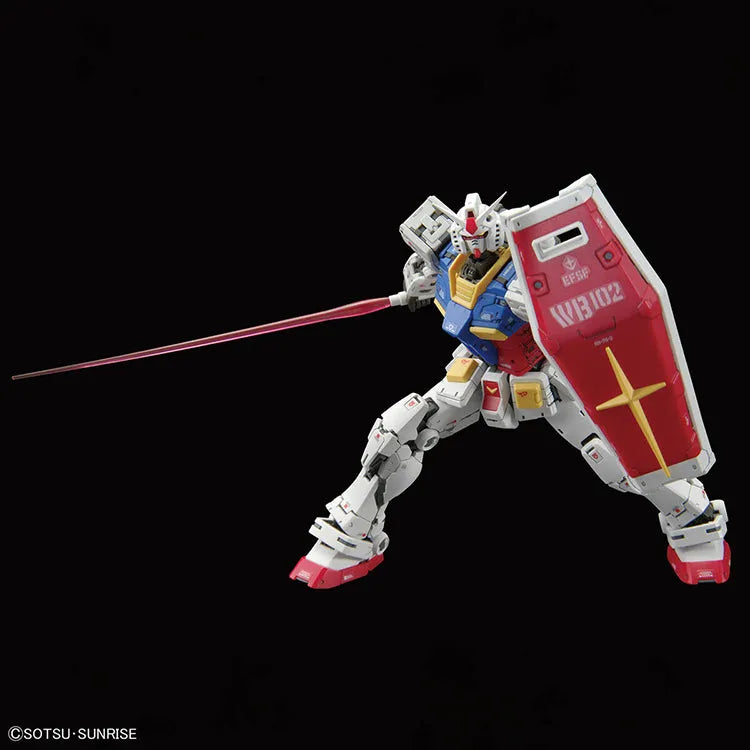 Gundam Model Kit - RG #40 RX-78-2 Ver.2.0 1/144