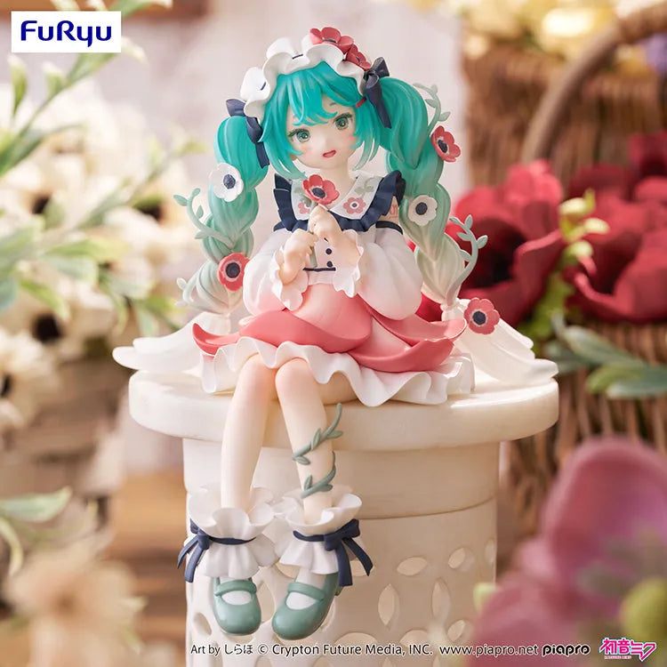 Hatsune Miku Flower Fairy Noodle Stopper Figure sitting gracefully with pastel floral details