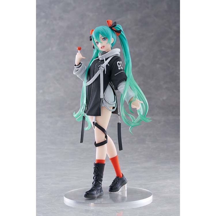Hatsune Miku Fashion Punk Ver. by Taito