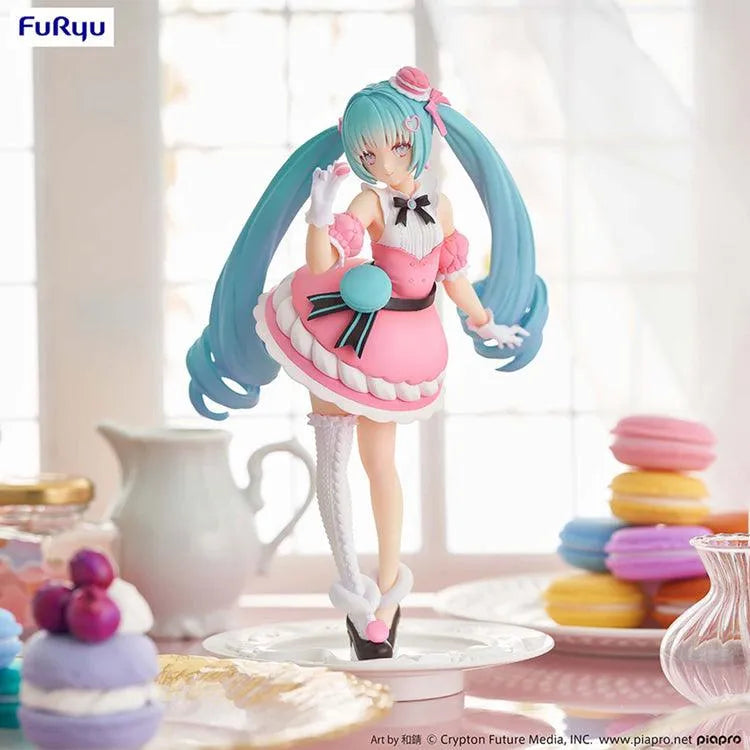 Hatsune Miku SweetSweets Figure - Macaroon - Doki Doki Land