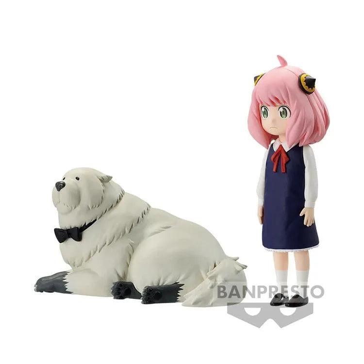 Spy x Family Family Photo - Anya Forger & Bond Forger - Doki Doki Land