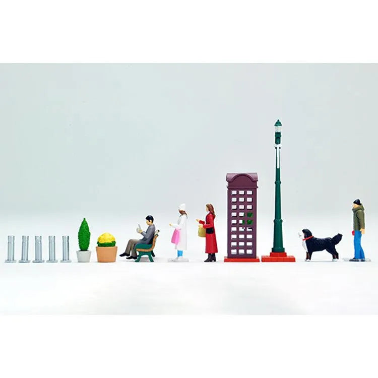 Vintage Diocolle 64 Scale Figure - #09a Car Snap Holiday Street 1/64 - Doki Doki Land