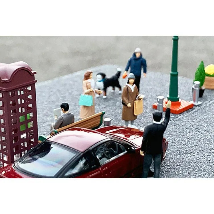 Vintage Diocolle 64 Scale Figure - #09a Car Snap Holiday Street 1/64 - Doki Doki Land