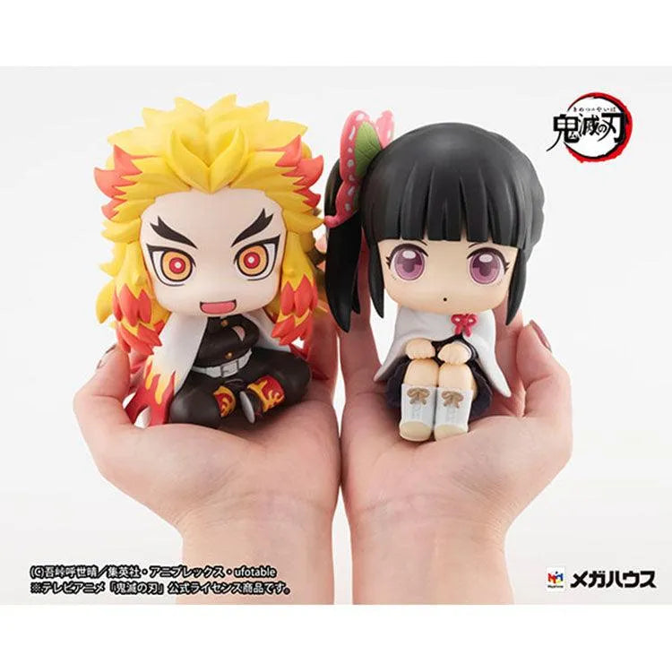 Demon Slayer Look Up - Kyojuro Rengoku - Doki Doki Land