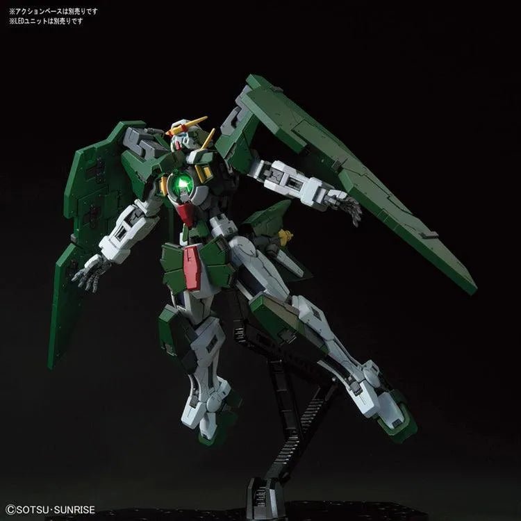 “Gundam" Model Kit - MG Dynames Gundam 1/100