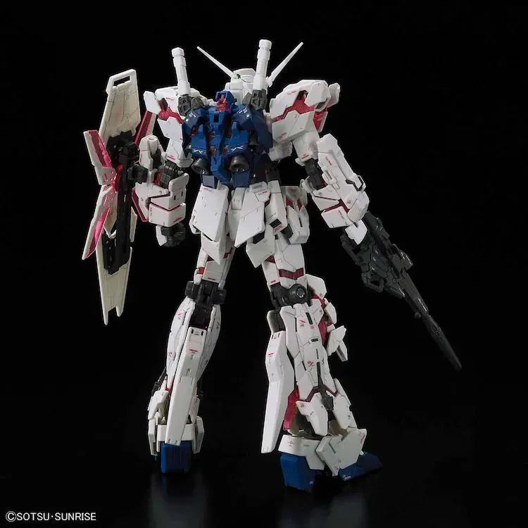 “Gundam" RG Model Kit - 025 Unicorn Gundam 1/144