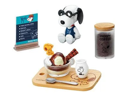 Re-Ment - Snoopy Coffee Roastery & Cafe