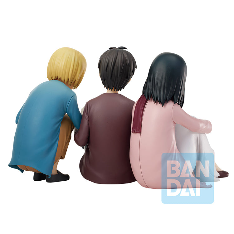 Attack on Titan Eren Jaeger & Mikasa Ackermann & Armin Arlert (Rumbling) Ichibansho Figure