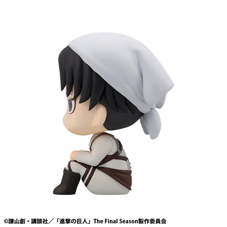 Attack on Titan Look Up - Levi Cleaning Ver.