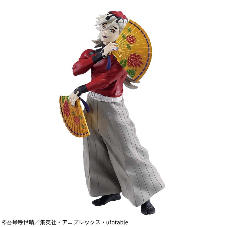 Demon Slayer Doma Grandista figure by Banpresto, featuring Upper Rank Two with golden fans and a chilling smirk.