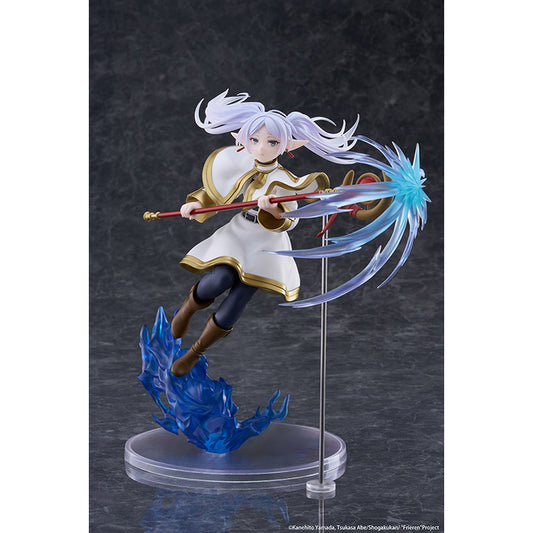 Frieren AMP+ Figure from Frieren: Beyond Journey’s End by Taito, dynamic battle pose with flowing cloak and detailed sculpt.