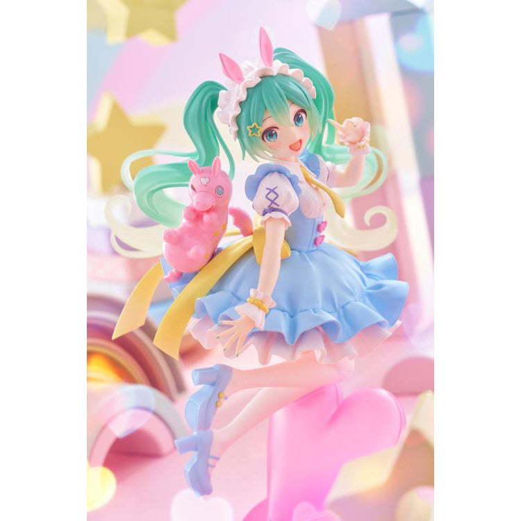 Vocaloid AMP+ Hatsune Miku x Rody Fairy Tale Ver figure by Taito in a fairy tale inspired outfit
