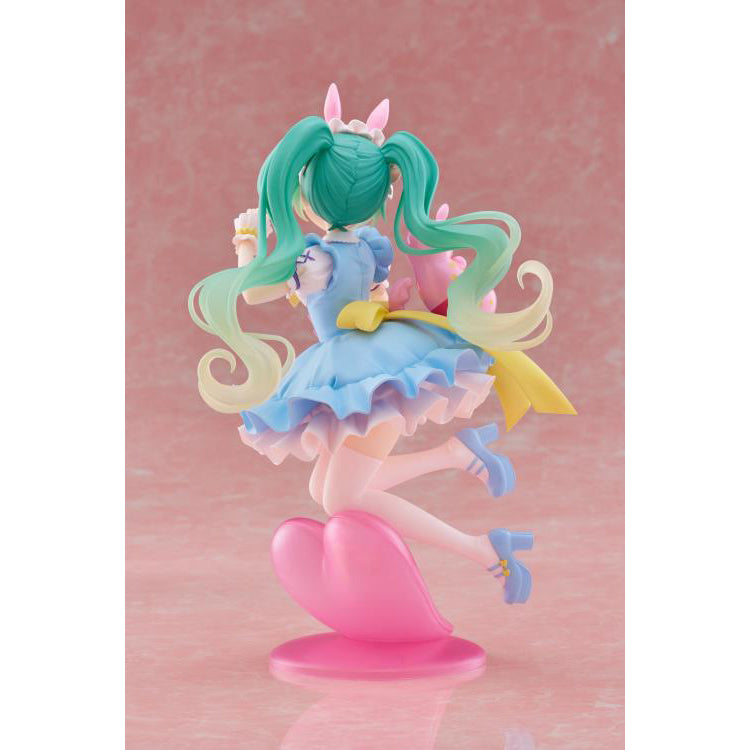 Vocaloid AMP+ Hatsune Miku x Rody Fairy Tale Ver figure by Taito in a fairy tale inspired outfit
