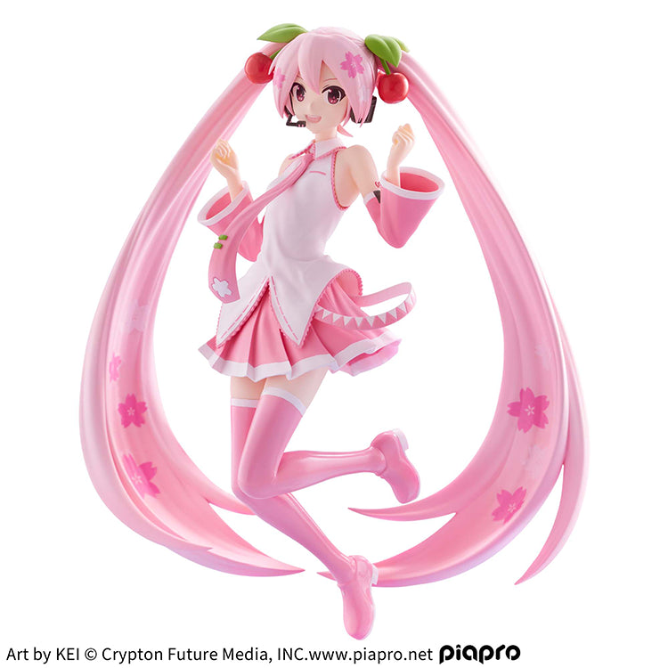 Sakura Miku BANPRESTO EVOLVE Vocaloid figure with cherry blossom pink hair and outfit by Bandai Spirits.