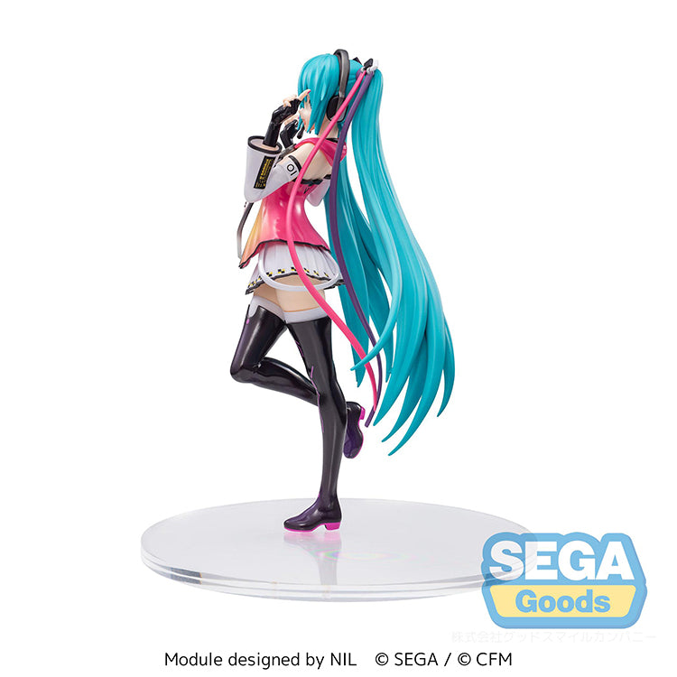 Hatsune Miku Project Diva Mega 39's Shiny T.R. Ver. Luminasta Figure