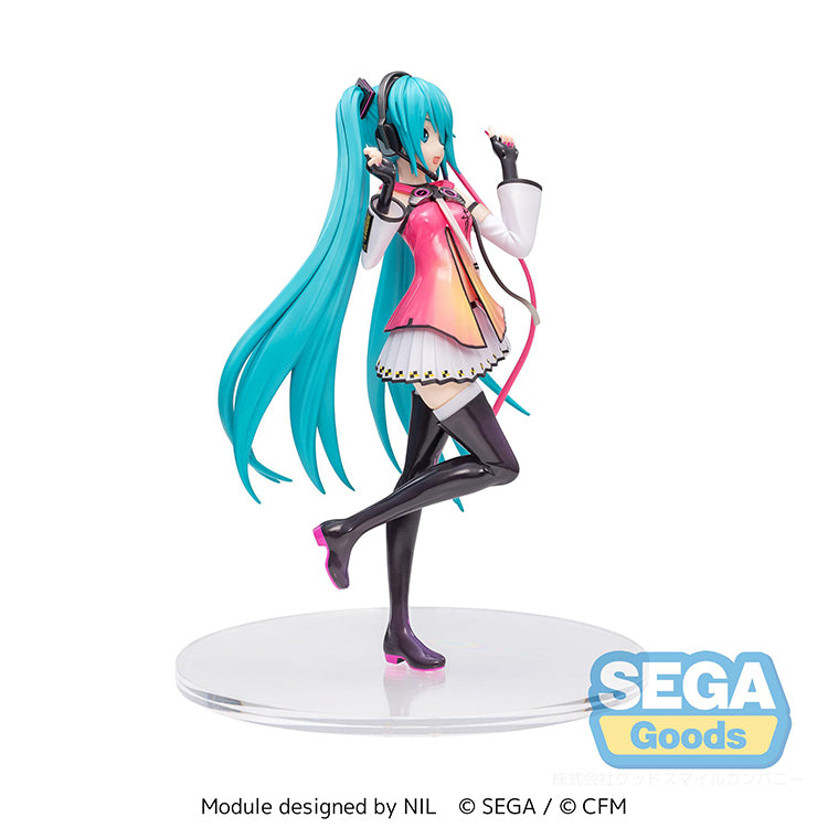 Hatsune Miku Project Diva Mega 39's Shiny T.R. Ver. Luminasta Figure