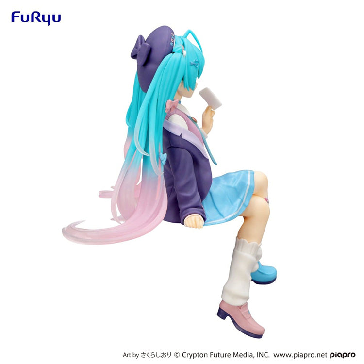 Hatsune Miku Love Blazer Navy Color Noodle Stopper figure in sitting pose with detailed twin tails and navy outfit.