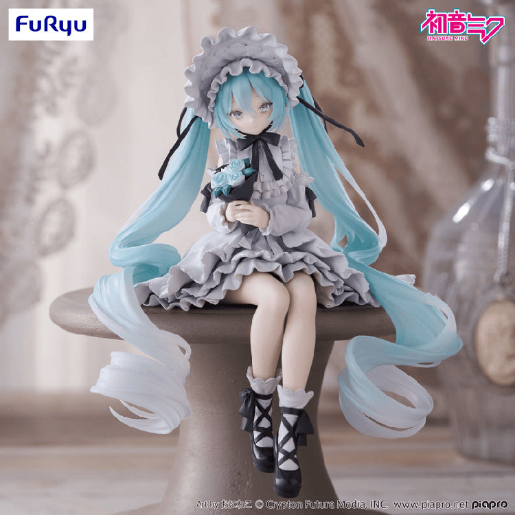 Full front view of Hatsune Miku Vintage Doll Style Noodle Stopper prize figure by FuRyu against a clean white background.