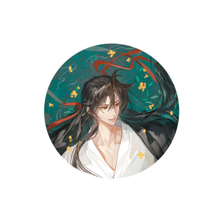 Mo Dao Zu Shi Shui Zhong Ying Ver. tin badge set featuring Wei Wuxian and Lan Wangji in white robes with underwater floral background, official anime merchandise.