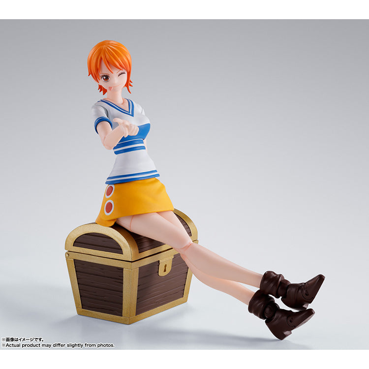 One Piece S.H.Figuarts Nami -Romance Dawn-