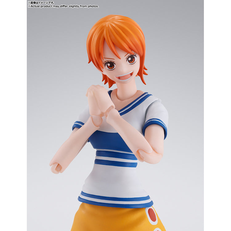 One Piece S.H.Figuarts Nami -Romance Dawn-