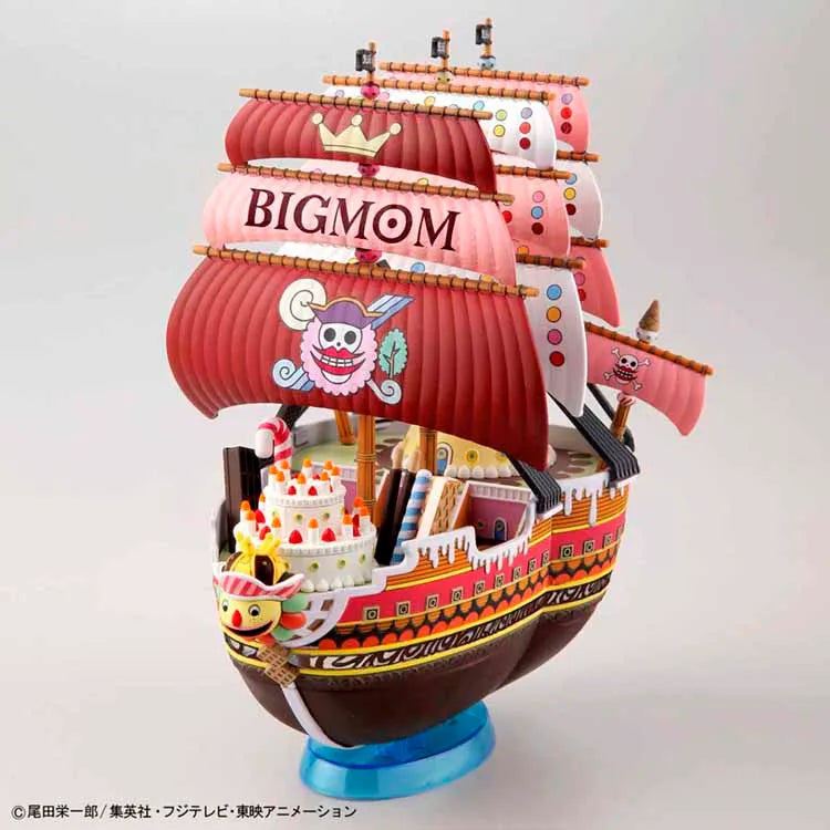 "One Piece" Grand Ship Collection Model Kit - 013 Queen Mama Chanter