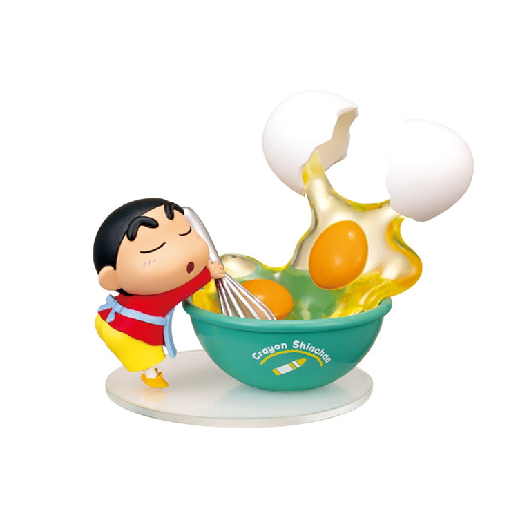 Crayon Shin-chan “Helping with Cooking!” miniature figures showing Shin-chan in various kitchen action scenes with dynamic food motion.