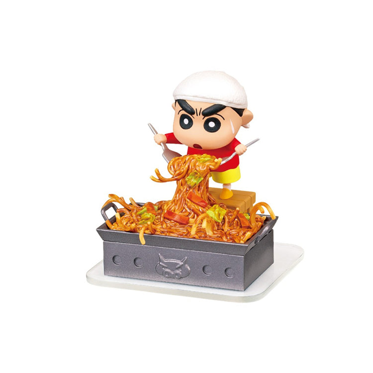 Crayon Shin-chan “Helping with Cooking!” miniature figures showing Shin-chan in various kitchen action scenes with dynamic food motion.