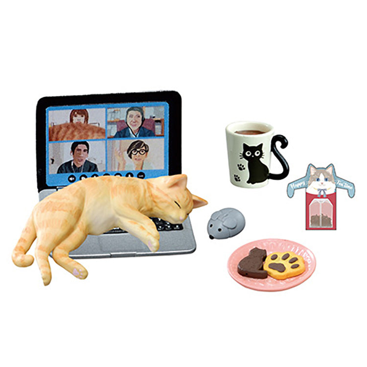 Re-Ment Petit Sample ‘Life with Cats’ miniature blind box set featuring detailed cat-themed household scenes, including a cat tower, table with sleeping cat, pet carrier, laptop desk, cat food area, litter box, cardboard play box, and floor chair relaxation setup; 8 collectible designs displayed in a cozy home diorama.