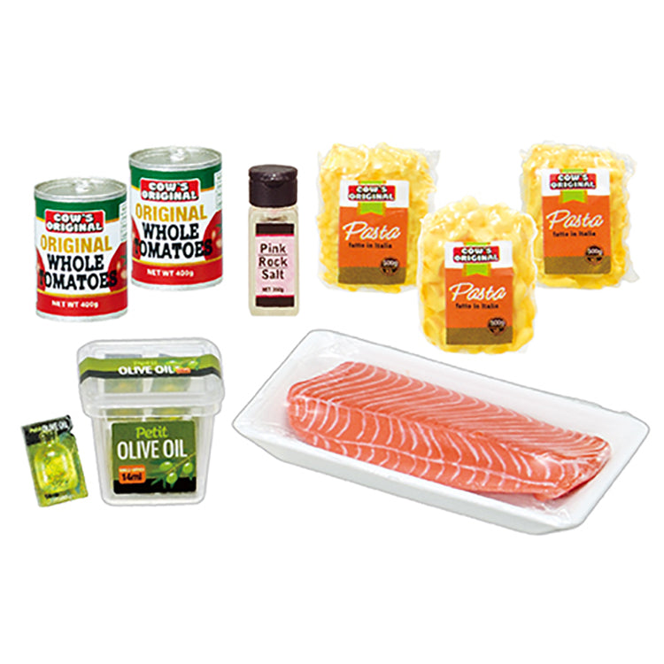 Re-Ment Puchi Sample Series COW’S MART miniatures featuring grocery items, snacks, home goods, and discount store-themed accessories.