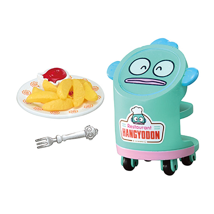 Re-Ment Sanrio Family Restaurant Hangyodon miniature food sets including breakfast plates, kids’ meals, pasta, parfaits, and drink bar items.