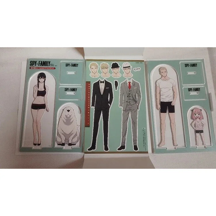 Exclusive SPY x FAMILY collectible acrylic stands and dress-up stickers included in the Volume 13 special edition.