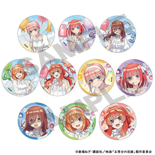 Anime merch can badge collection featuring Ichika, Nino, Miku, Yotsuba, and Itsuki with balloons.