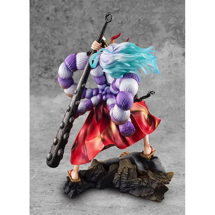 Detail of Yamato's club Takeru - One Piece MegaHouse Figure